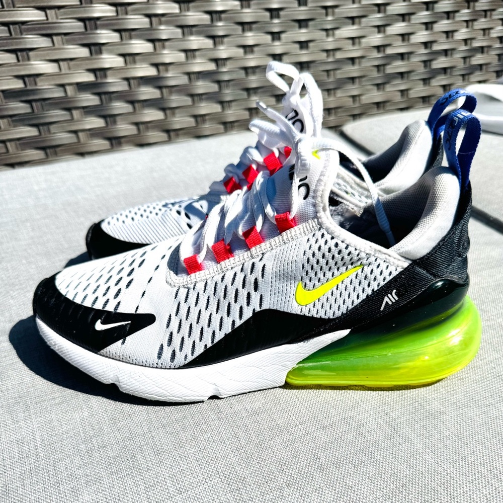 Nike Women's Air Max 270 WHITE VOLT SIREN RED